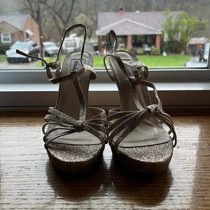 Gold sparkly heels size 8.5